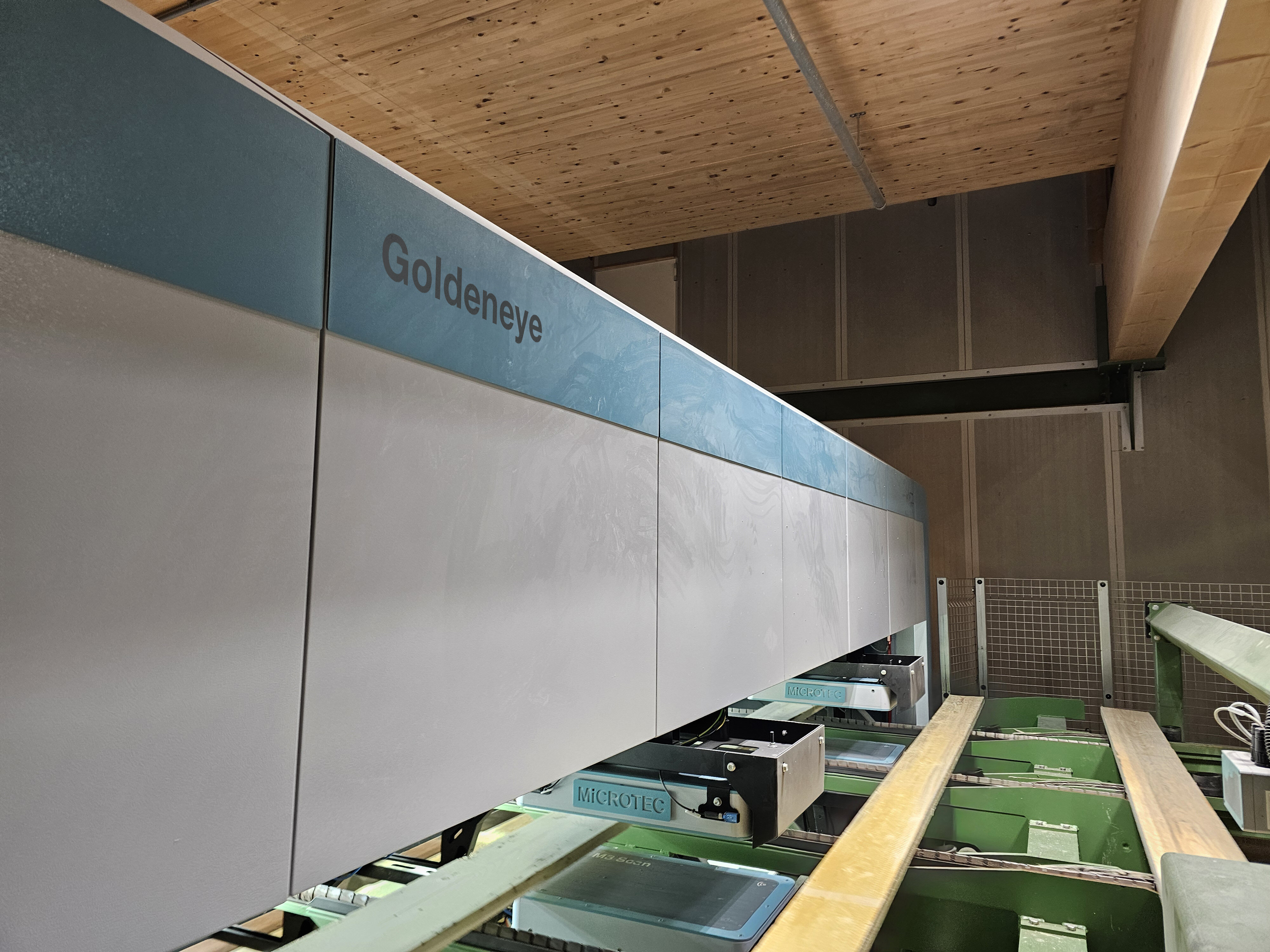 Goldeneye Transverse: Lo scanner indipendente dal tempo e dall'umore