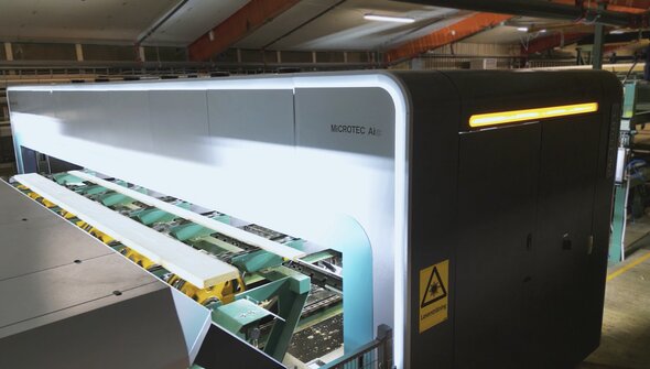 Optimierte Ausbeute und Rohstoffnutzung mit dem neuen Goldeneye im Quertransport bei Derome